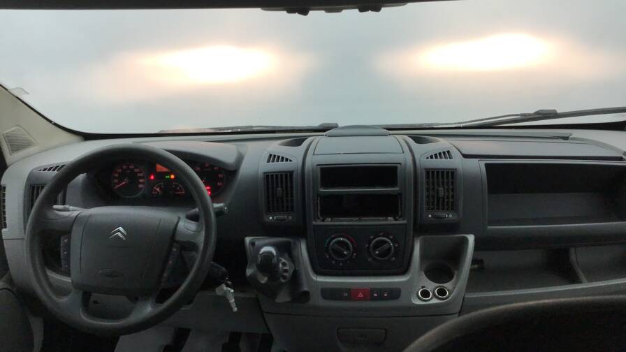 Mandataire Automobile occasion, recherche de Citroen Jumper-33-l2h2-2-2-hdi-100-confort - E-Motors