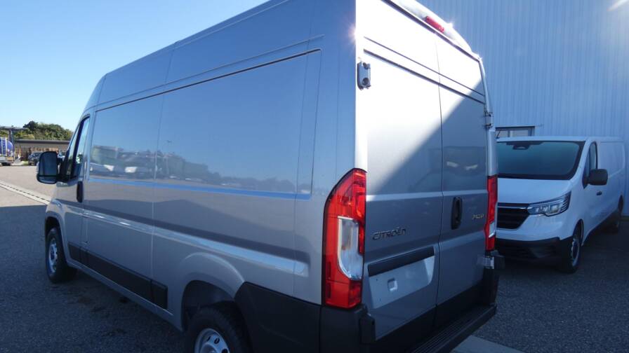 Mandataire Automobile neuf, recherche de Citroen Jumper-fourgon-tole-35-l2h2-140-s-s-bvm6 - E-Motors