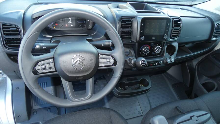 Mandataire Automobile neuf, recherche de Citroen Jumper-fourgon-tole-35-l2h2-140-s-s-bvm6 - E-Motors