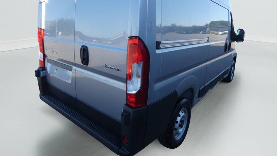 Mandataire Automobile neuf, recherche de Citroen Jumper-fourgon-tole-35-l2h2-140-s-s-bvm6 - E-Motors