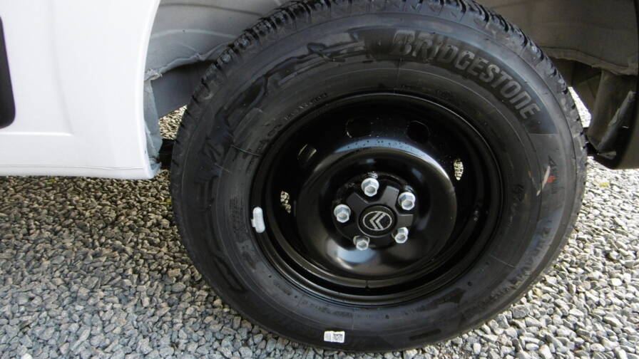 Mandataire Automobile occasion, recherche de Citroen Jumper-fourgon-tole-35-l2h2-140-s-s-bvm6-4-portes-vul-diesel112023-en-cours - E-Motors