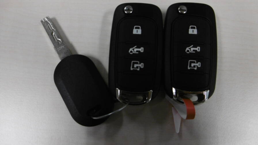 Mandataire Automobile occasion, recherche de Citroen Jumper-fourgon-tole-35-l2h2-140-s-s-bvm6-4-portes-vul-diesel112023-en-cours - E-Motors