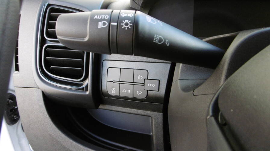 Mandataire Automobile occasion, recherche de Citroen Jumper-fourgon-tole-35-l2h2-140-s-s-bvm6-4-portes-vul-diesel112023-en-cours - E-Motors