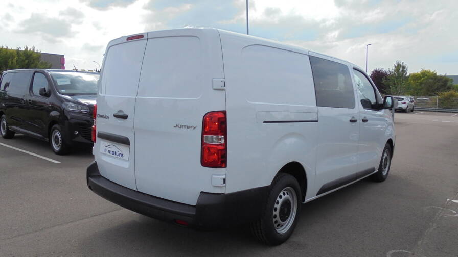 Mandataire Automobile neuf, recherche de Citroen Jumpy-cabine-approfondie-xl-bluehdi-180-eat8 - E-Motors