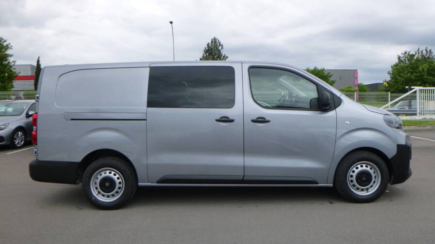 Mandataire Automobile neuf, recherche de Citroen Jumpy-cab-approfondie-taille-m-diesel-180-s-s-eat8 - E-Motors