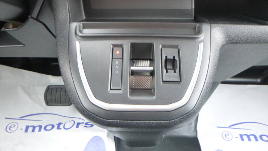 Mandataire Automobile neuf, recherche de Citroen Jumpy-cabine-approfondie-xl-bluehdi-180-s-s-eat8-5pl-plus-gps-plus-cam-plus-porte-lat-rale-gauche-plus-pack-look - E-Motors