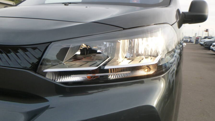 Mandataire Automobile neuf, recherche de Citroen Jumpy-cabine-approfondie-xl-bluehdi-180-s-s-eat8-5pl-plus-gps-plus-cam-plus-porte-lat-rale-gauche-plus-pack-look - E-Motors