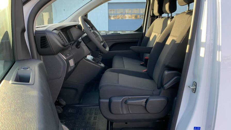 Mandataire Automobile neuf, recherche de Citroen Jumpy-cabine-approfondie-nouveau-xl-bhdi-145-bvm6 - E-Motors