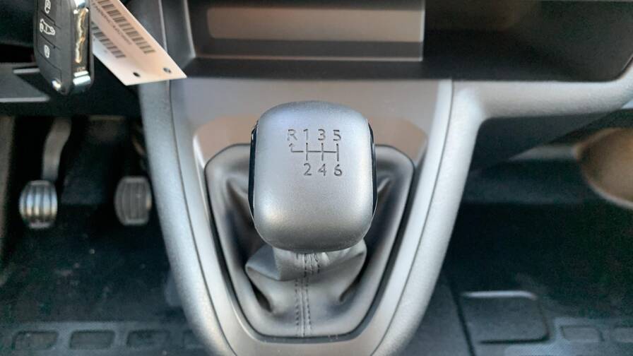 Mandataire Automobile neuf, recherche de Citroen Jumpy-cabine-approfondie-nouveau-xl-bhdi-145-bvm6 - E-Motors