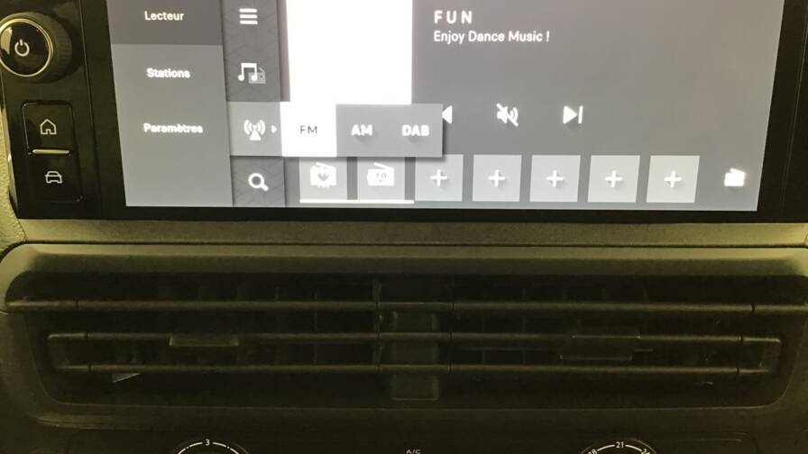 Mandataire Automobile occasion, recherche de Citroen Jumpy-fgn-taille-m-1-5-diesel-120-s-s-bvm6-4-portes-vul-diesel092025-092025 - E-Motors