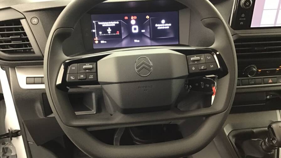 Mandataire Automobile occasion, recherche de Citroen Jumpy-fgn-taille-m-1-5-diesel-120-s-s-bvm6-4-portes-vul-diesel092025-092025 - E-Motors