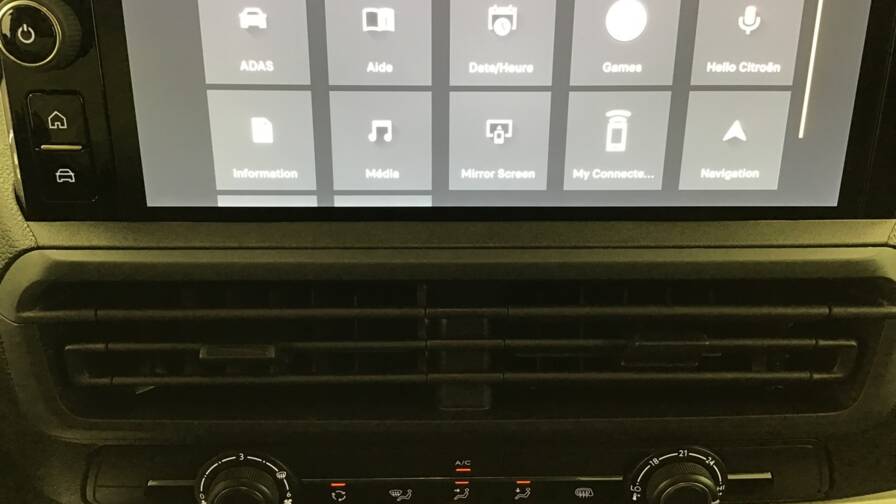 Mandataire Automobile occasion, recherche de Citroen Jumpy-fgn-taille-m-1-5-diesel-120-s-s-bvm6-4-portes-vul-diesel092025-092025 - E-Motors