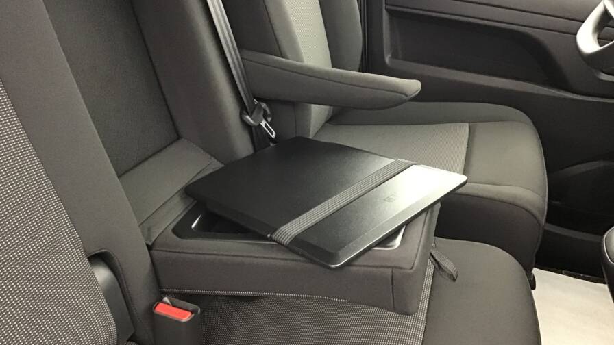 Mandataire Automobile occasion, recherche de Citroen Jumpy-fgn-taille-m-1-5-diesel-120-s-s-bvm6-4-portes-vul-diesel092025-092025 - E-Motors