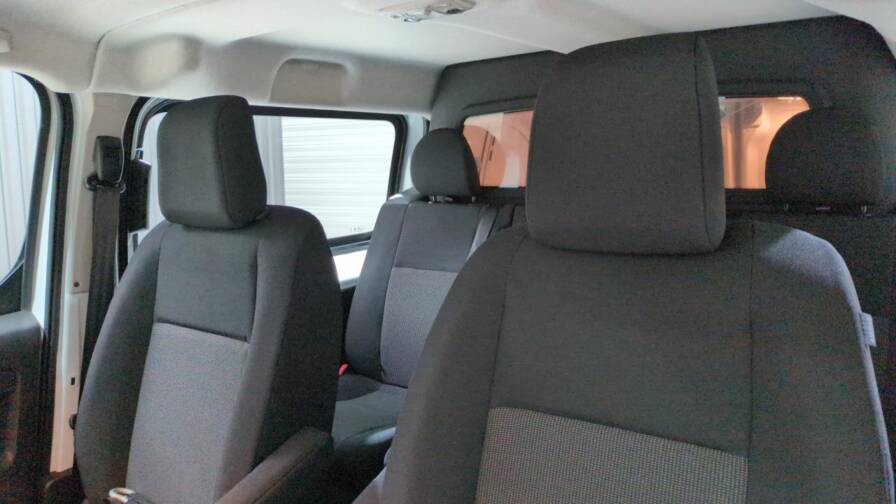 Mandataire Automobile neuf, recherche de Citroen Jumpy-fourgon-cab-approfondie-m-bluehdi-180-s-s-eat8-5pl-plus-pack-connectivite-plus-camera-plus-full-led - E-Motors