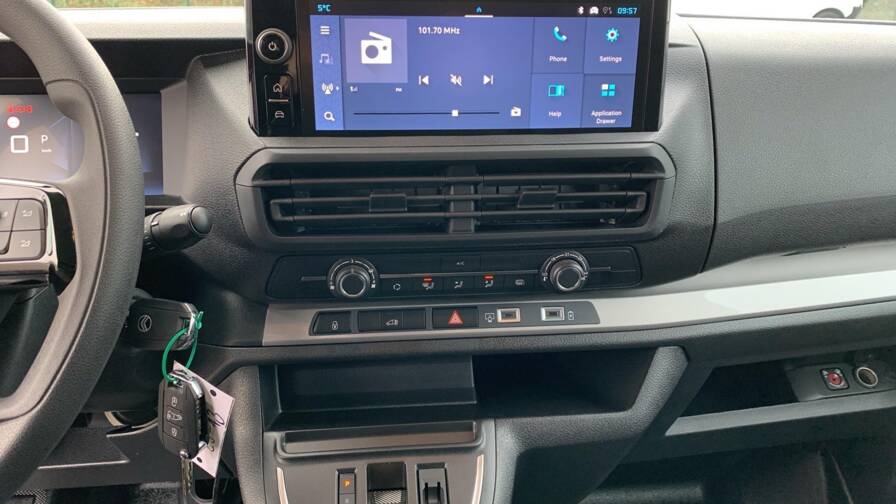 Mandataire Automobile neuf, recherche de Citroen Jumpy-fourgon-xl-bluehdi-145-s-s-eat8 - E-Motors