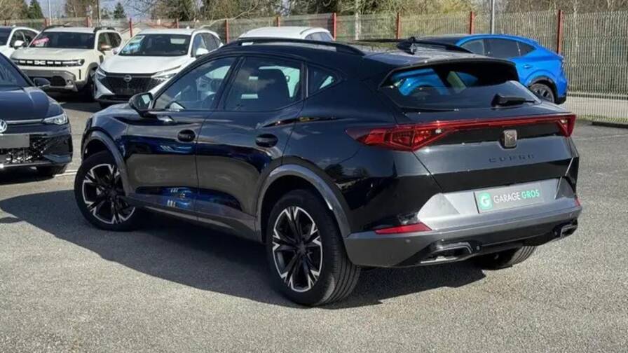 Mandataire Automobile neuf, recherche de Cupra Formentor-1-5-etsi-hybrid-150-dsg7-v-plus-pack-hiver-plus-jantes-18-plus-attelage-lectrique - E-Motors