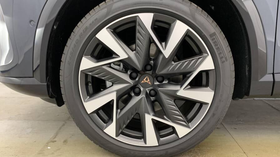 Mandataire Automobile neuf, recherche de Cupra Formentor-nouveau-1-5-etsi-hybrid-150-ch-dsg7-v - E-Motors