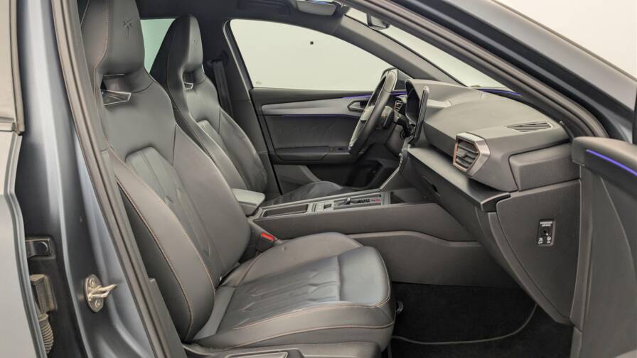 Mandataire Automobile occasion, recherche de Cupra Leon-1-4-e-hybrid-245-ch-dsg6-vz - E-Motors