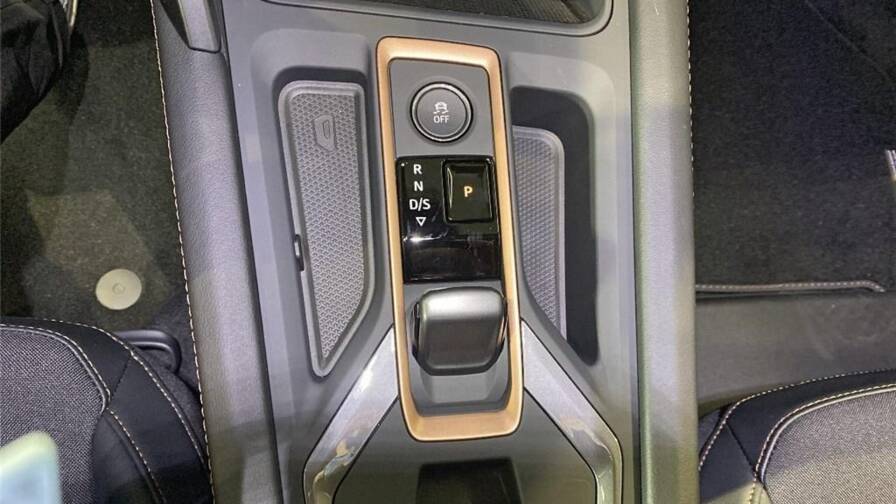 Mandataire Automobile neuf, recherche de Cupra Leon-1-5-etsi-hybrid-150-ch-dsg7-v - E-Motors