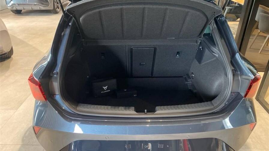 Mandataire Automobile neuf, recherche de Cupra Leon-1-5-etsi-hybrid-150-ch-dsg7-v - E-Motors