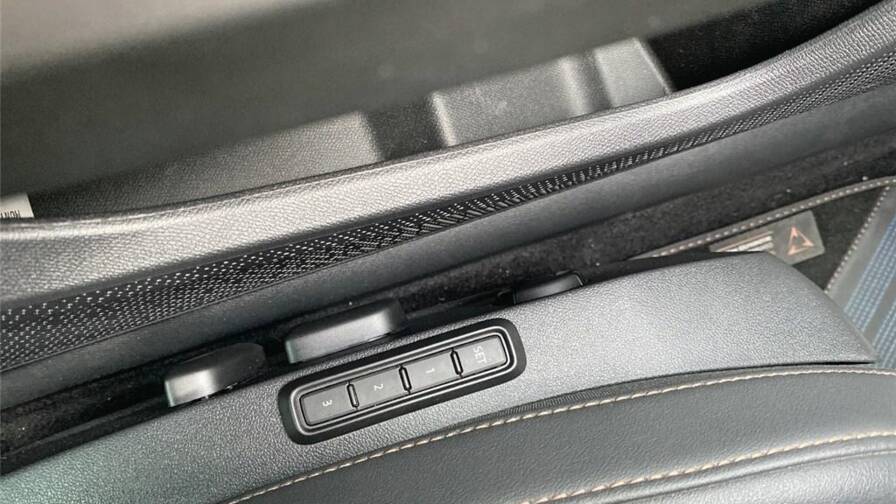 Mandataire Automobile occasion, recherche de Cupra Leon-ehybrid-204-ch-dsg6-v - E-Motors