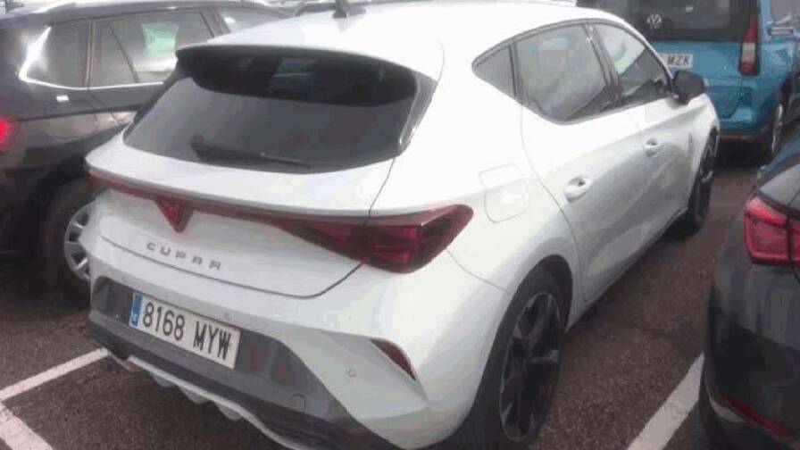 Mandataire Automobile occasion, recherche de Cupra Leon-1-5-etsi-hybrid-150-ch-dsg7-v - E-Motors