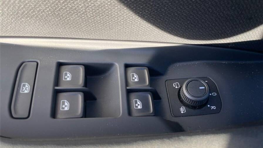 Mandataire Automobile occasion, recherche de Cupra Terramar-1-5-ehybrid-204-ch-dsg6-v - E-Motors