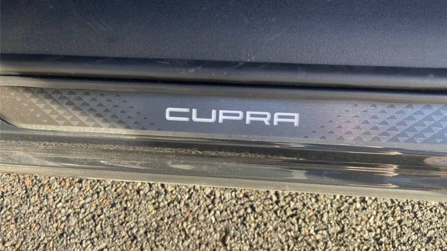 Mandataire Automobile occasion, recherche de Cupra Terramar-1-5-ehybrid-204-ch-dsg6-v - E-Motors