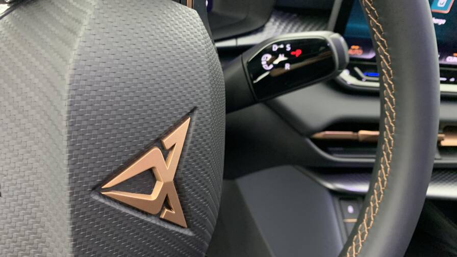 Mandataire Automobile neuf, recherche de Cupra Terramar-1-5-ehybrid-204-ch-dsg6-v - E-Motors