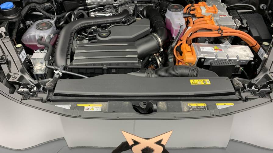 Mandataire Automobile neuf, recherche de Cupra Terramar-1-5-ehybrid-204-ch-dsg6-v - E-Motors