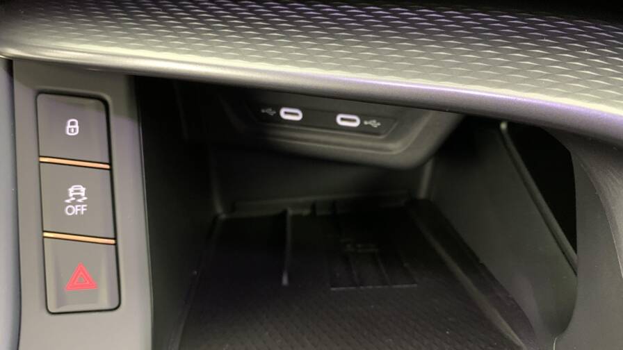 Mandataire Automobile neuf, recherche de Cupra Terramar-1-5-ehybrid-204-ch-dsg6-v - E-Motors