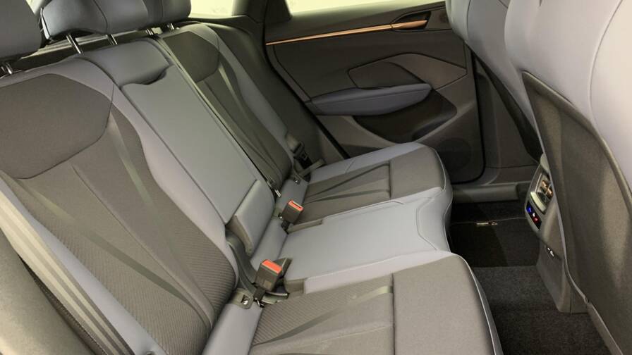 Mandataire Automobile neuf, recherche de Cupra Terramar-1-5-etsi-hybrid-150-ch-dsg7-v - E-Motors