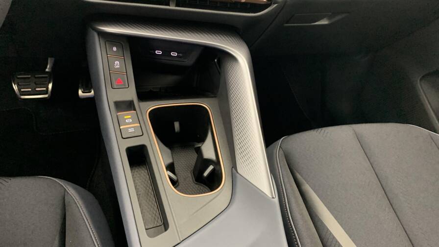 Mandataire Automobile neuf, recherche de Cupra Terramar-1-5-etsi-hybrid-150-ch-dsg7-v - E-Motors