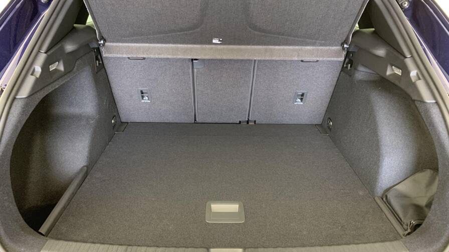 Mandataire Automobile neuf, recherche de Cupra Terramar-1-5-etsi-hybrid-150-ch-dsg7-v - E-Motors