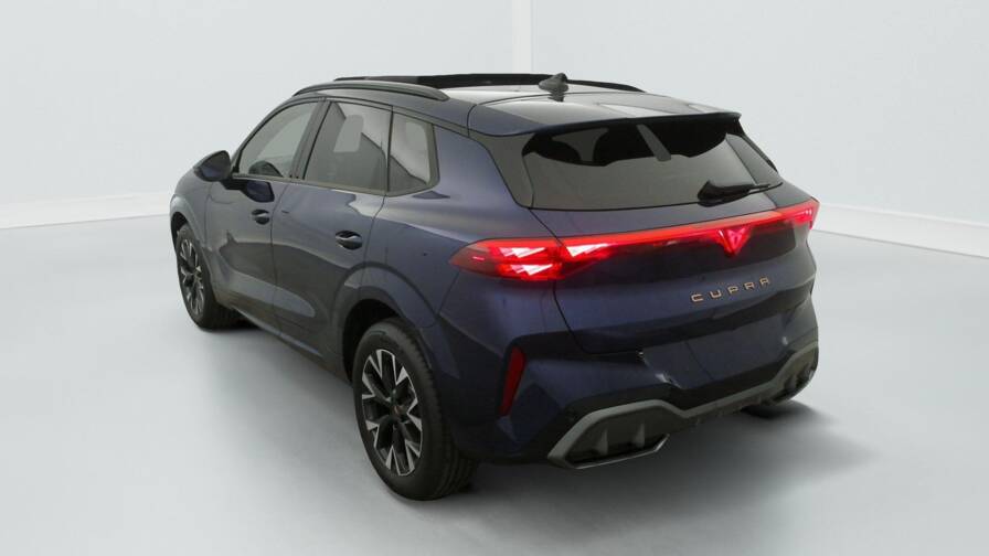 Mandataire Automobile neuf, recherche de Cupra Terramar-1-5-etsi-hybrid-150-ch-dsg7-v - E-Motors