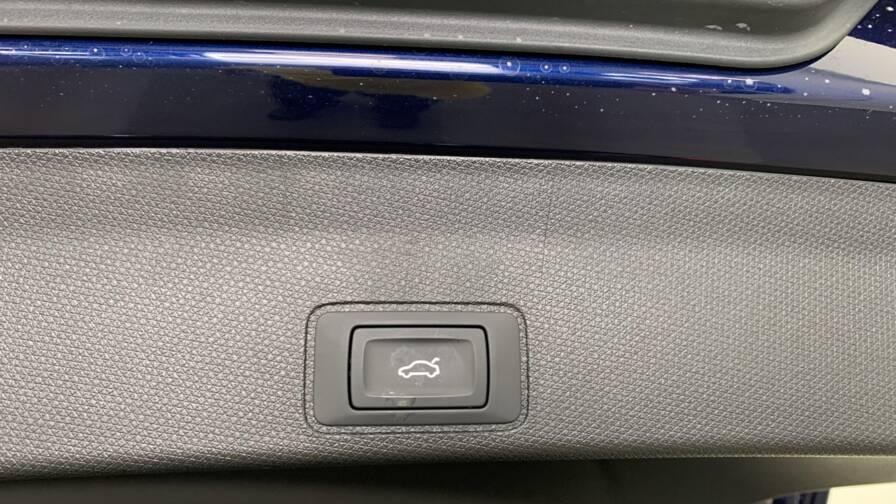 Mandataire Automobile neuf, recherche de Cupra Terramar-1-5-etsi-hybrid-150-ch-dsg7-v - E-Motors