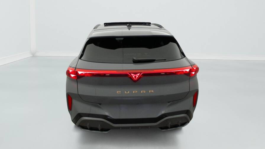 Mandataire Automobile neuf, recherche de Cupra Terramar-1-5-etsi-hybrid-150-ch-dsg7-v - E-Motors