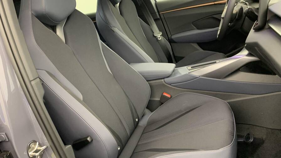 Mandataire Automobile neuf, recherche de Cupra Terramar-1-5-etsi-hybrid-150-ch-dsg7-v - E-Motors