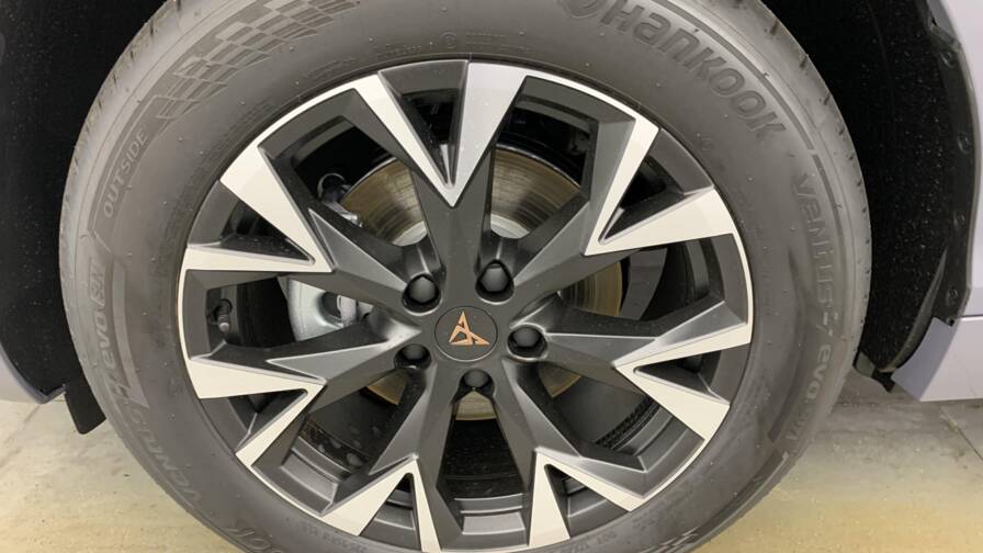 Mandataire Automobile neuf, recherche de Cupra Terramar-1-5-etsi-hybrid-150-ch-dsg7-v - E-Motors