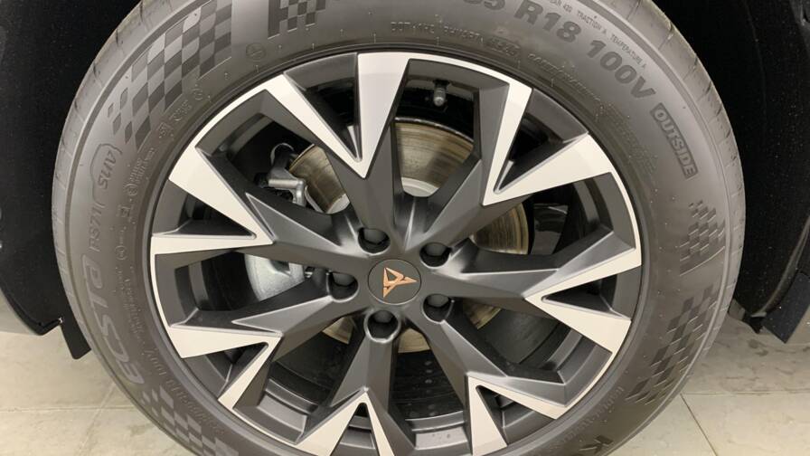 Mandataire Automobile neuf, recherche de Cupra Terramar-1-5-etsi-hybrid-150-ch-dsg7-v - E-Motors