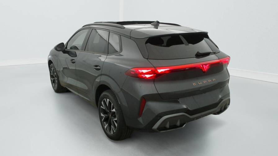 Mandataire Automobile neuf, recherche de Cupra Terramar-1-5-etsi-hybrid-150-ch-dsg7-v - E-Motors