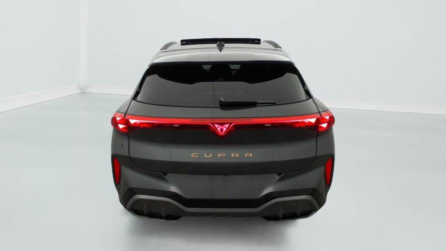 Mandataire Automobile neuf, recherche de Cupra Terramar-1-5-etsi-hybrid-150-ch-dsg7-v - E-Motors