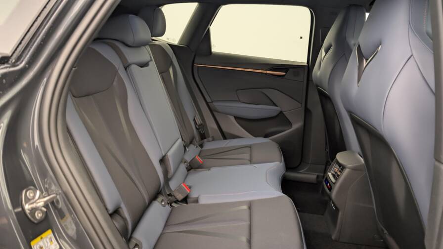 Mandataire Automobile neuf, recherche de Cupra Terramar-1-5-etsi-hybrid-150-ch-dsg7-v - E-Motors