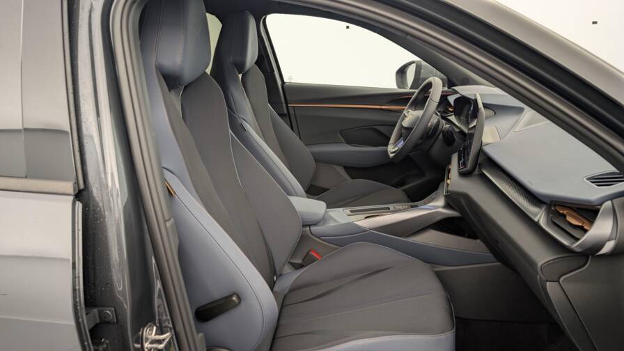 Mandataire Automobile neuf, recherche de Cupra Terramar-1-5-etsi-hybrid-150-ch-dsg7-v - E-Motors