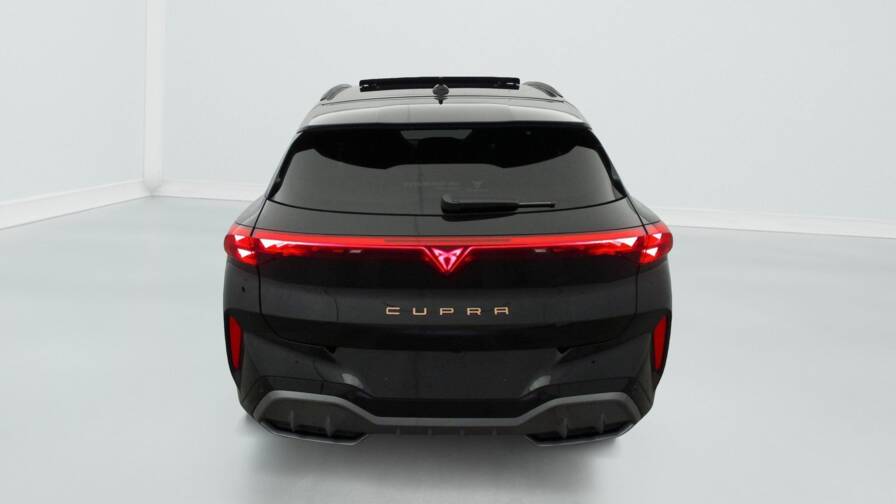 Mandataire Automobile neuf, recherche de Cupra Terramar-1-5-etsi-hybrid-150-ch-dsg7-v - E-Motors