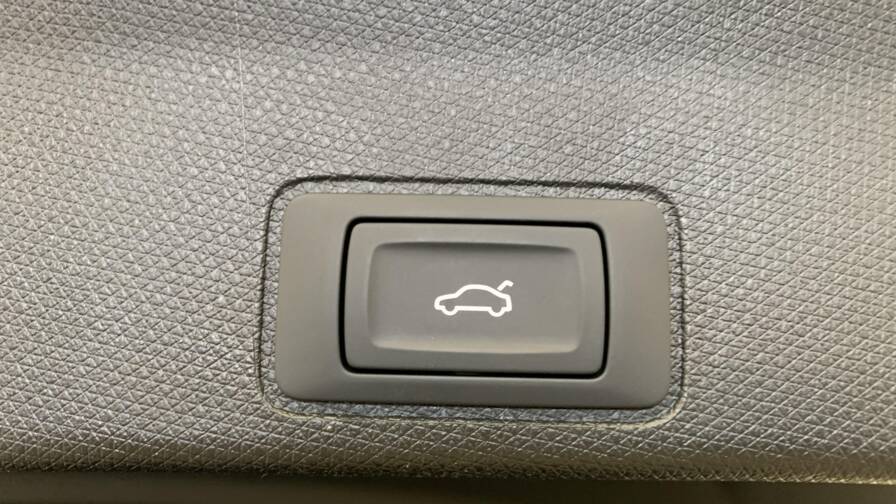 Mandataire Automobile neuf, recherche de Cupra Terramar-1-5-etsi-hybrid-150-ch-dsg7-v - E-Motors