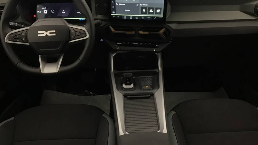 Mandataire Automobile occasion, recherche de Dacia Bigster-hybrid-155-extreme5-portes-vp-essence-courant-lectrique012025-en-cours - E-Motors