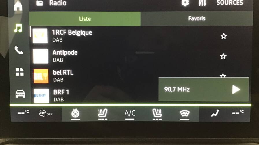 Mandataire Automobile occasion, recherche de Dacia Bigster-hybrid-155-extreme5-portes-vp-essence-courant-lectrique012025-en-cours - E-Motors