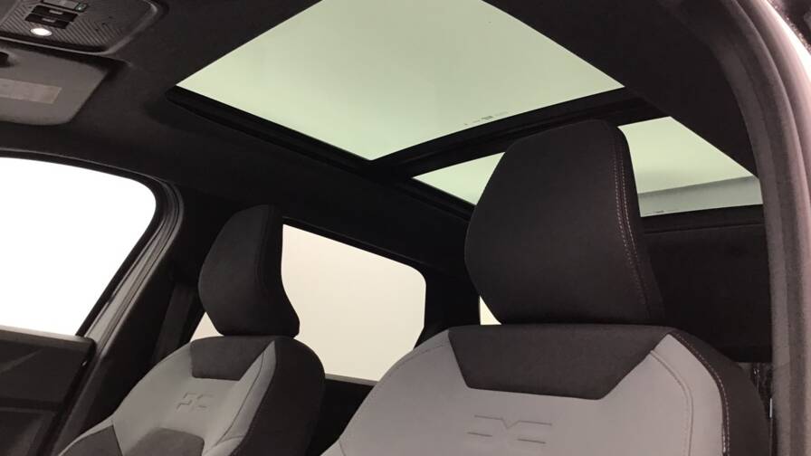 Mandataire Automobile occasion, recherche de Dacia Bigster-hybrid-155-extreme5-portes-vp-essence-courant-lectrique012025-en-cours - E-Motors