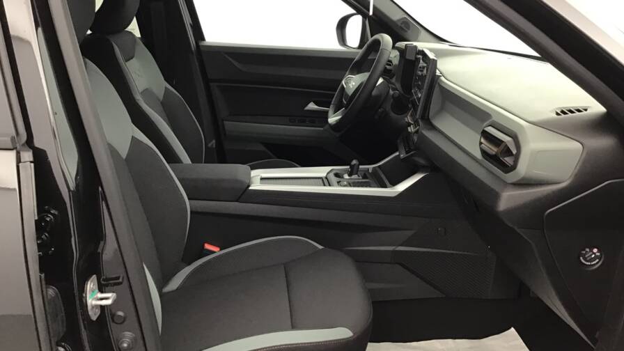 Mandataire Automobile occasion, recherche de Dacia Bigster-hybrid-155-extreme5-portes-vp-essence-courant-lectrique012025-en-cours - E-Motors